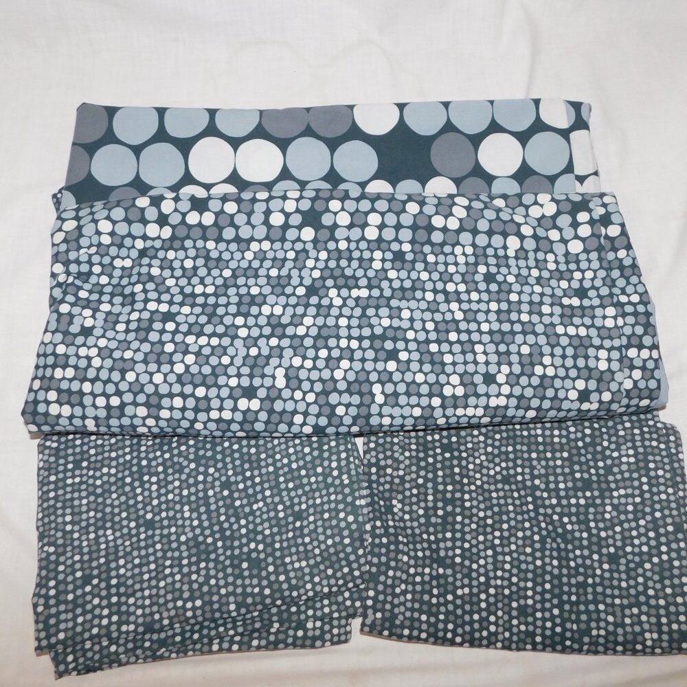 IKEA Smorboll Black White Gray Dots Queen / Double Duvet Cover & 2 Pillowcases